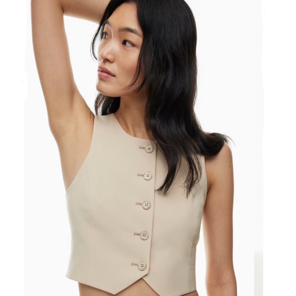 Aritzia Wilfred Rue Vest